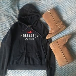HOLLISTER | Navy Blue Hoodie Raised Letters